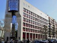 Place de parking intérieure sécurisée à louer - Rue des Bâtoirs 7, 1205 Genève 