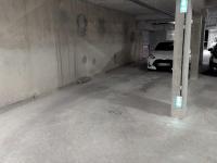 Place de parking sécurisée en sous-sol - Résidence récente